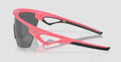 Oakley Sphaera / Matte Neon Pink / Prizm Black Sunglasses 2 Oakley Sphaera / Matte Neon Pink / Prizm Black Sunglasses -DOLAN BIKES COMPONENTS Oakley Sphaera mat neon pink prz blk 3
